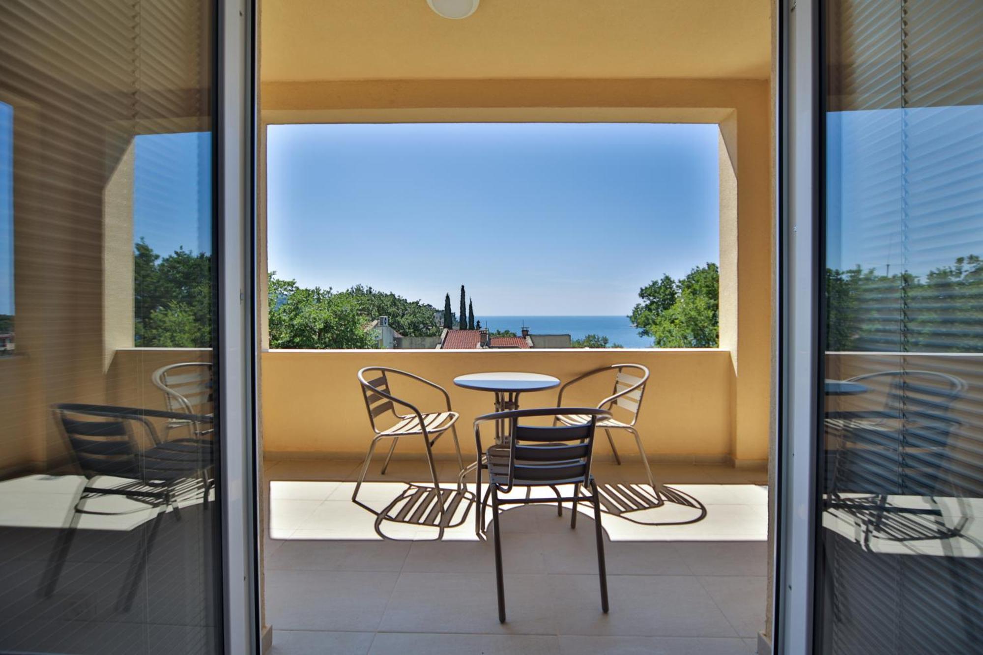 Apartmani Agape Petrovac Bagian luar foto