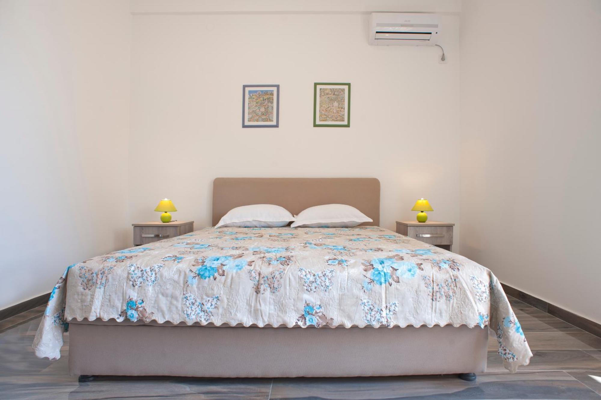 Apartmani Agape Petrovac Bagian luar foto